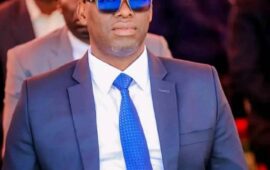 Haut-katanga: Le Gouverneur Jacques KYABULA Reçoit la Délégation Zambienne à Lubumbashi.