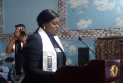 Kasaï central :Genocost, le Gouverneur KAMBULU participé à une prière en mémoire des victimes