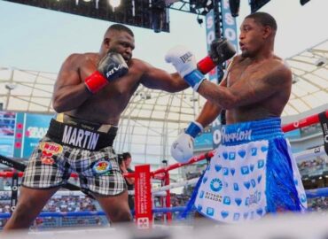 BOXE: Martin Bakole le champion invincible , écroule Jared Anderson dans un combat des poids lourds