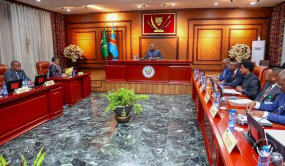 Kinshasa: Réunion restreinte du gouvernement présidée par le Chef de l&rsquo;État Félix Tshisekedi