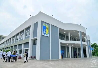 Yvonne Ibebeke Bomwanga prend les rênes de l’université pédagogique nationale