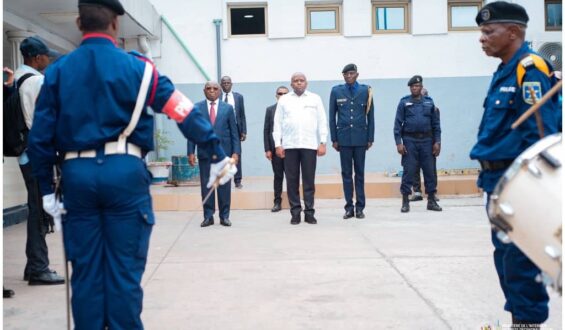 Coopération Frontalière : Shabani Lukoo Accueille le Ministre de l&rsquo;Intérieur Brazzavillois à Kinshasa