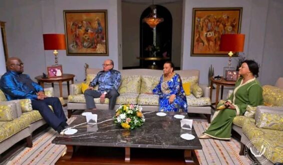 Le Président Tshisekedi rend visite à Léon Kengo wa Dondo