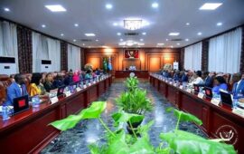 LE CHEF DE L’ÉTAT A RÉUNI LE CONSEIL DES MINISTRES EXTRAORDINAIRE CONSACRÉ À L’EXAMEN DU BUDGET 2025