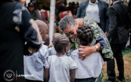 La Première Ministre Judith Suminwa donne le go de l&rsquo;année scolaire 2024-2025 au Lycée Lamba Ntumua