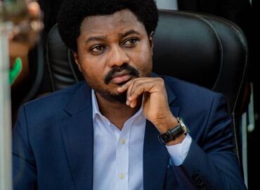 Le ministre Constant Mutamba de retour à Kinshasa après  empoisonnement