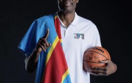Dikembe Mutombo : une légende du basketball s&rsquo;éteint, laissant un héritage indélébile