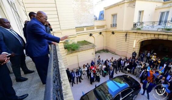 Le Président Félix Tshisekedi renforce les liens avec la diaspora congolaise à Paris