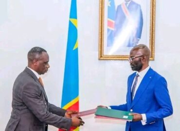 Kasaï Oriental : 100 premiers jours du gouverneur Mbuebua Kapo : un bilan prometteur selon Ignace MUTEBA