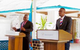 KASAÏ ORIENTAL : lancement du Briefing Hebdomadaire de la Presse par le Porte-parole du Gouvernement