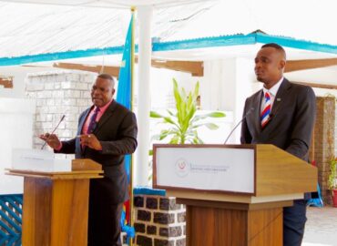 KASAÏ ORIENTAL : lancement du Briefing Hebdomadaire de la Presse par le Porte-parole du Gouvernement