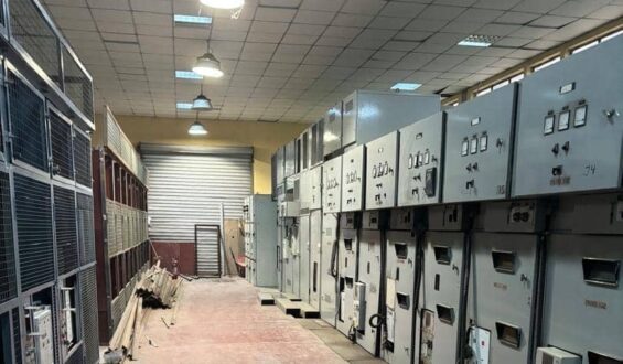 Kinshasa : Coupure Électrique dans Plusieurs Quartiers Suite à la pluie