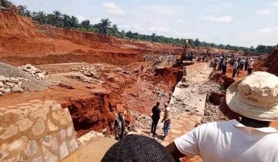 Tempêtes et Défis : Les Travaux du Ravin Mbala wa Tshitolo à Mbujimayi menacés par la pluie