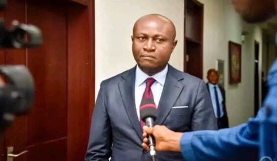 Démission au sein de l’UNC : Juvenal Munobo quitte le parti