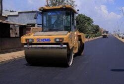 Lualaba : Lancement des travaux d’asphaltage de l’avenue Trois Z