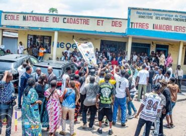 Visite Surprise de la Ministre des Affaires Foncières : État Alarmant des Établissements à Kinshasa