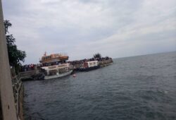 Lac Kivu : un bateau chavire, des dizaines de passagers disparus
