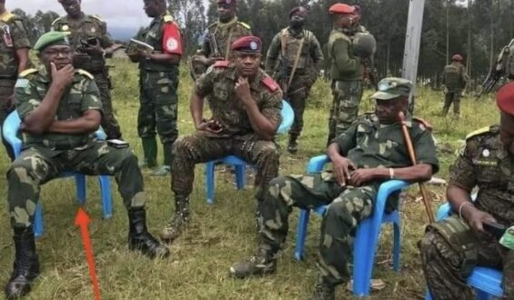 Engagement sur le Front Nord : Le Général Major Chiko Tshitambwe à la rencontre des notables de Bashu