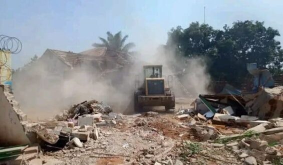 Kasaï-oriental : la démolition des parcelles résidentielles à bipemba soulève des lamentations