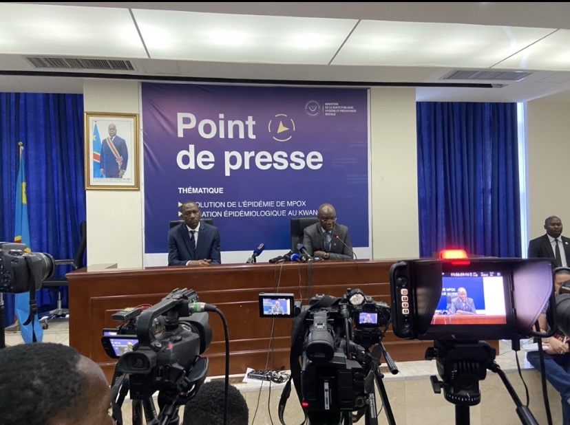RDC/ Santé : « Alerte Maximale » Une maladie d&rsquo;origine inconnue fait des morts au Kwango.