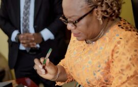 RDC/ESU: Projet Apprentissage et Autonomisation des filles, Le gouvernement bénéficie de l&rsquo;appui financier de la Banque Mondiale