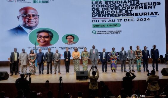 RDC/ ESU : ‘’ Vous êtes au centre de notre intérêt, Marie-Thérèse Sombo lors de la clôture du Colloque National.