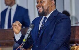 RDC: Révision constitutionnelle : Samuel Mbemba invite les étudiants à soutenir la démarche du Président Tshisekedi