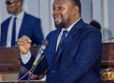 RDC: Révision constitutionnelle : Samuel Mbemba invite les étudiants à soutenir la démarche du Président Tshisekedi