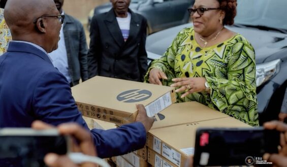 ESU: La Ministre Marie-Thérèse vole au secours des Universités du Kongo Central.