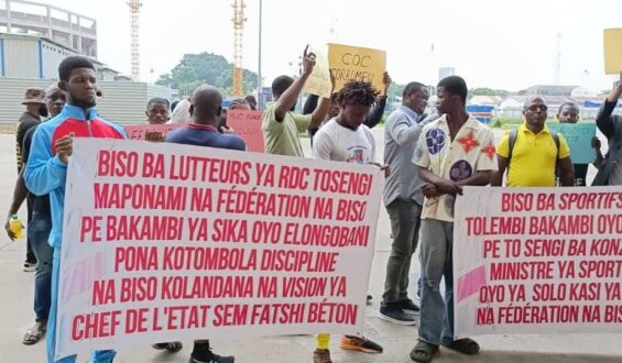Eric Kinzambi Réélu Président de la FECOLUTTA pour un second mandat.