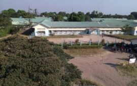 Lomami : Plus de 30 véhicules bloqués suite au délabrement du pont de la rivière Luilu