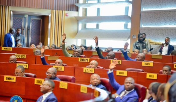 Les sénateurs convoqués en plénière pour examiner la prorogation de l&rsquo;état de siège