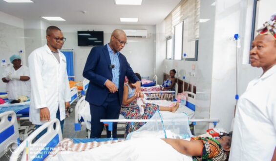 RDC/Santé: Le CHU Renaissance se modernise sous le regard du Ministre de la Santé