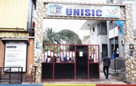 Une Ère Nouvelle à l&rsquo;UNISIC : Le Professeur Espérance Beyedila, Symbole d&rsquo;Excellence et de Rigueur