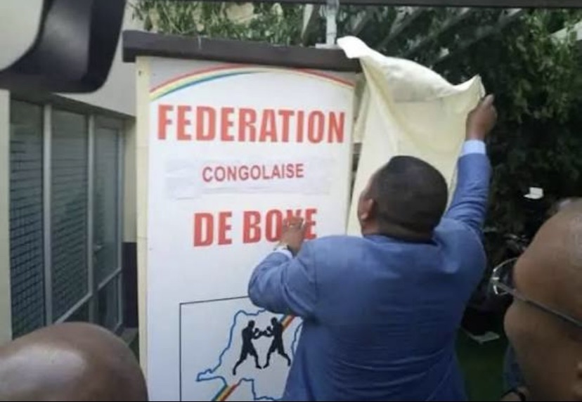 RDC / Boxe : Le Ministre Didier Budimbu siffle la fin de la récréation et reporte les élections
