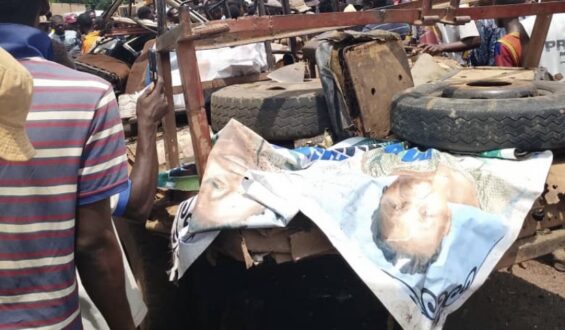 Tragédie sur la RN1 : 4 morts et plusieurs blessés graves à l&rsquo;entrée de Mbanza-Ngungu