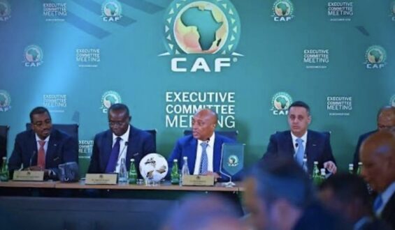 Crise au sommet du football africain : Dakar entre en résistance contre la CAF