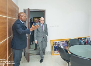 Santé| Riposte contre Ebola : la RDC et les États-Unis unissent leurs forces pour endiguer l’épidémie